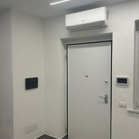 Appartamento Tortona Buitenkant foto